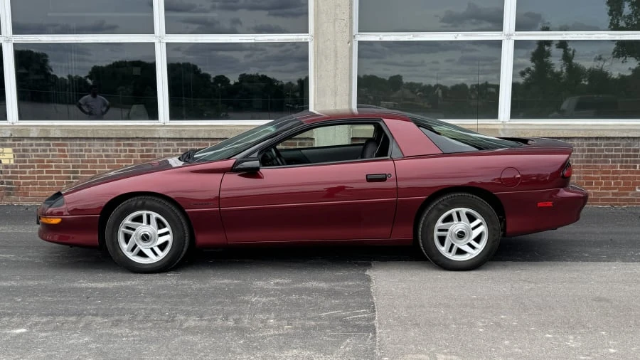 1994 Chevrolet Camaro 4th Gen - Image 2 of 9