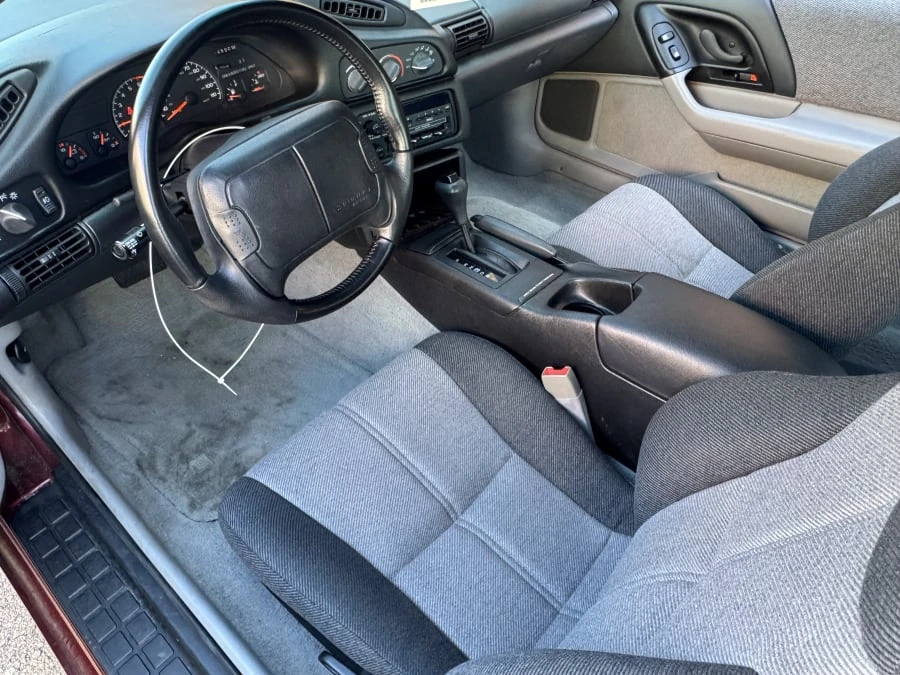 1994 Chevrolet Camaro 4th Gen - Image 7 of 9