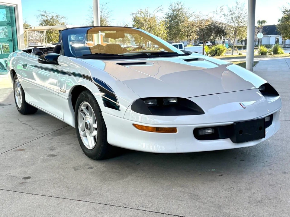 1994 Chevrolet Camaro 4th Gen - Image 3 of 31