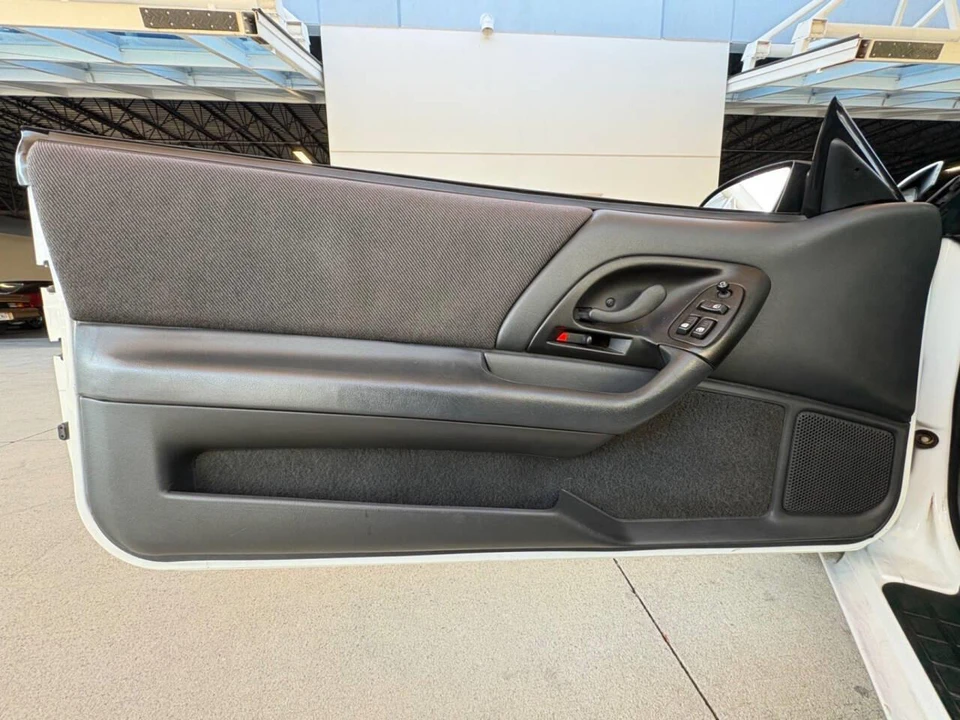 1994 Chevrolet Camaro 4th Gen - Image 26 of 31