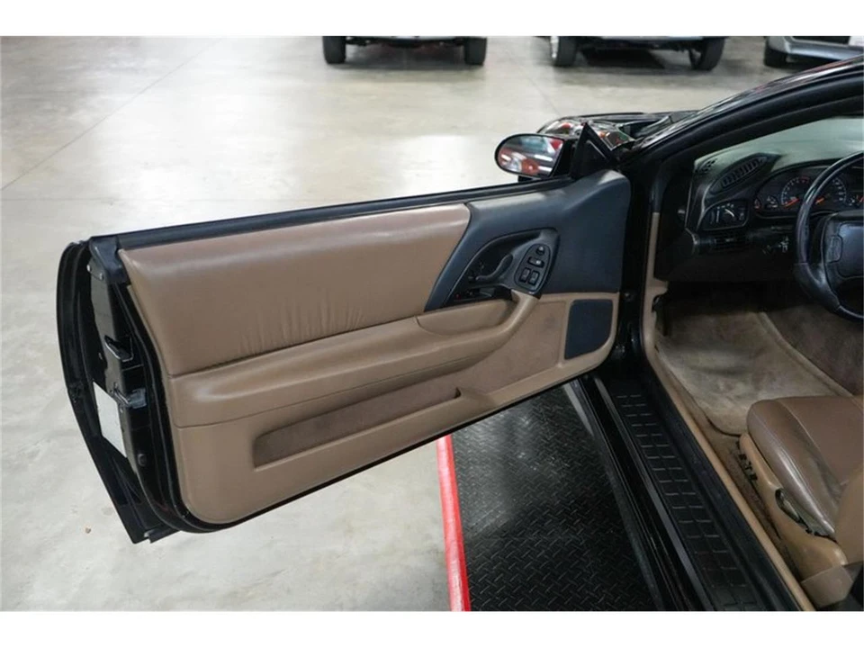 1994 Chevrolet Camaro 4th Gen - Image 14 of 31