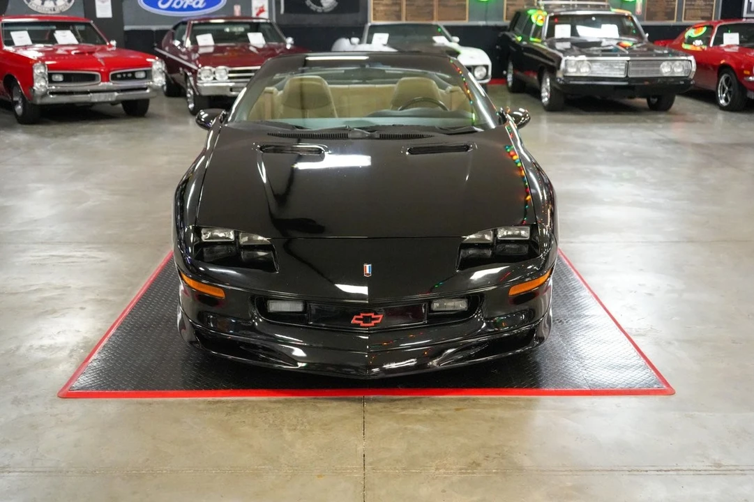 1994 Chevrolet Camaro 4th Gen - Image 9 of 31