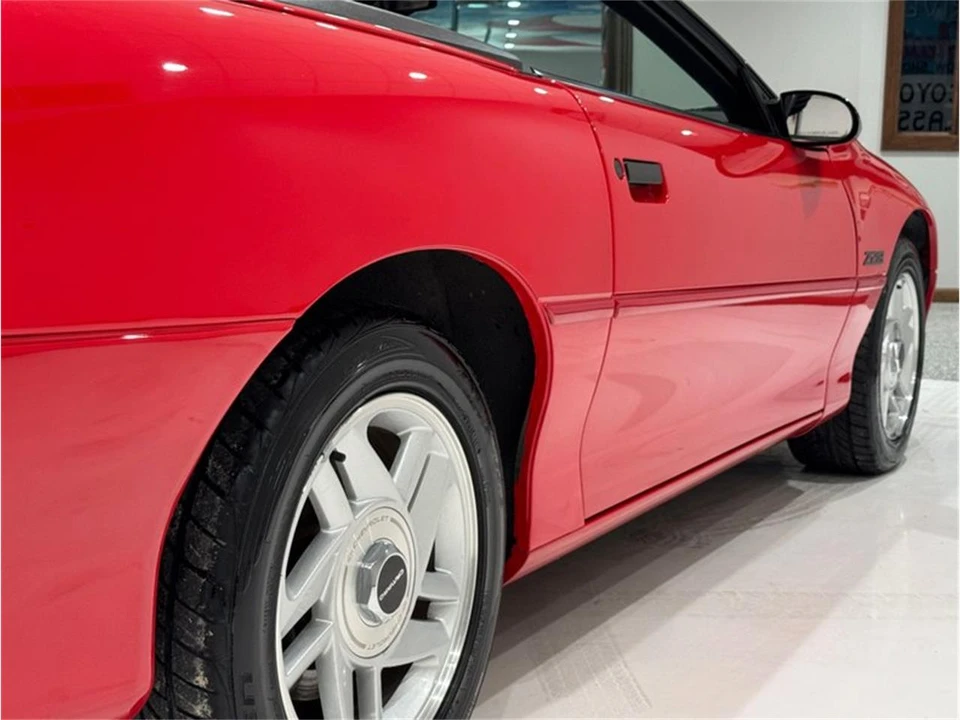 1994 Chevrolet Camaro 4th Gen - Image 17 of 31
