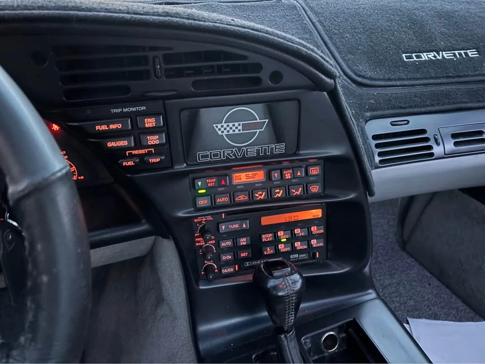 1994 Chevrolet Camaro 4th Gen - Image 7 of 10