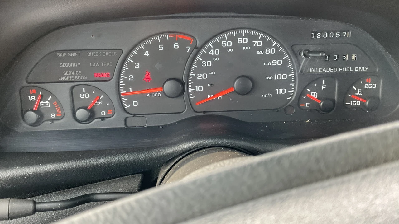 1994 Chevrolet Camaro 4th Gen - Image 11 of 14