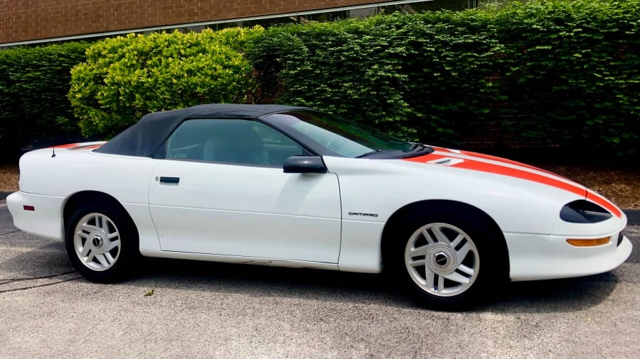 1994 Chevrolet Camaro 4th Gen - Image 5 of 13