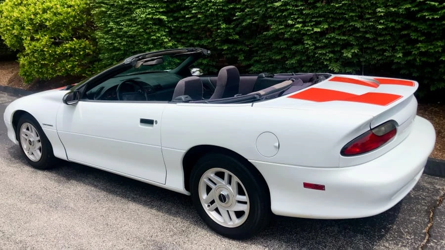 1994 Chevrolet Camaro 4th Gen - Image 3 of 13