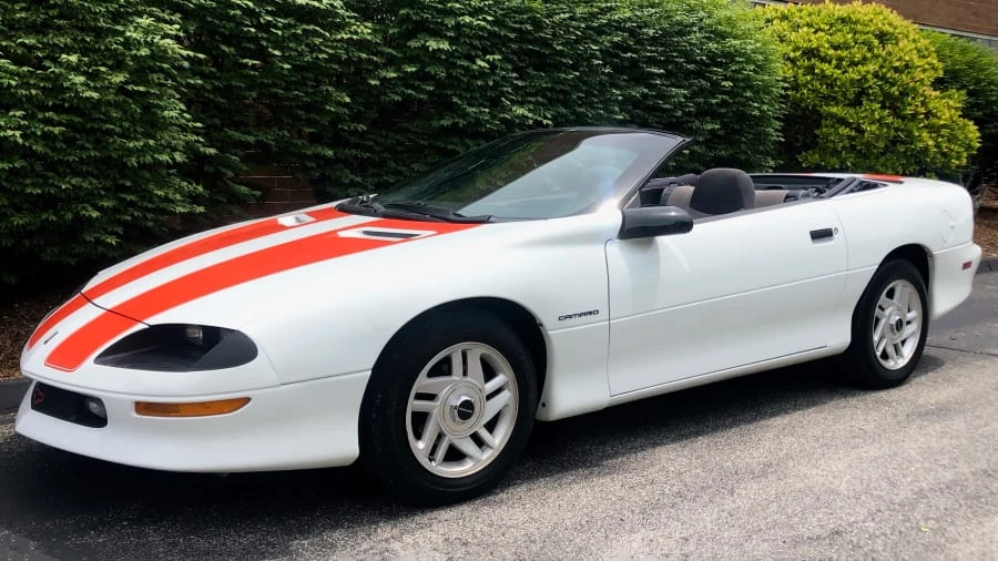 1994 Chevrolet Camaro 4th Gen - Image 8 of 13