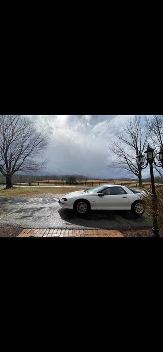 1994 Chevrolet Camaro 4th Gen - Image 2 of 5