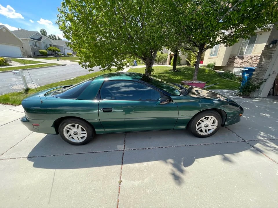 1994 Chevrolet Camaro 4th Gen - Image 2 of 7