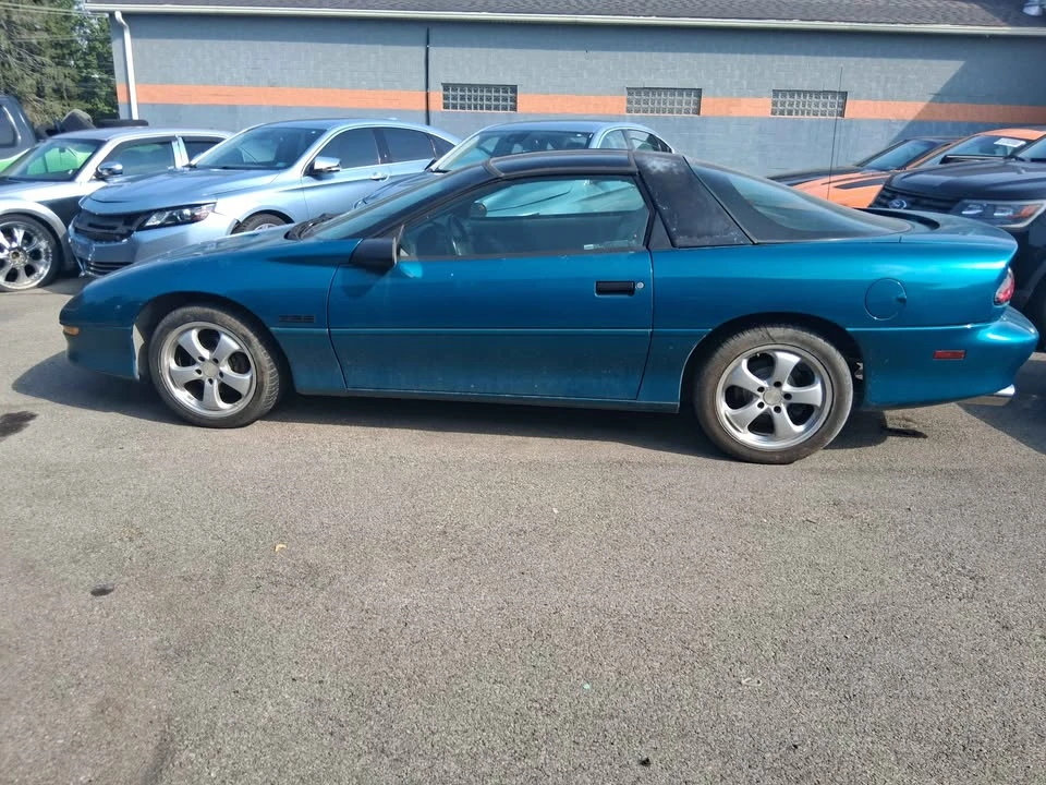 1994 Chevrolet Camaro 4th Gen - Image 2 of 5