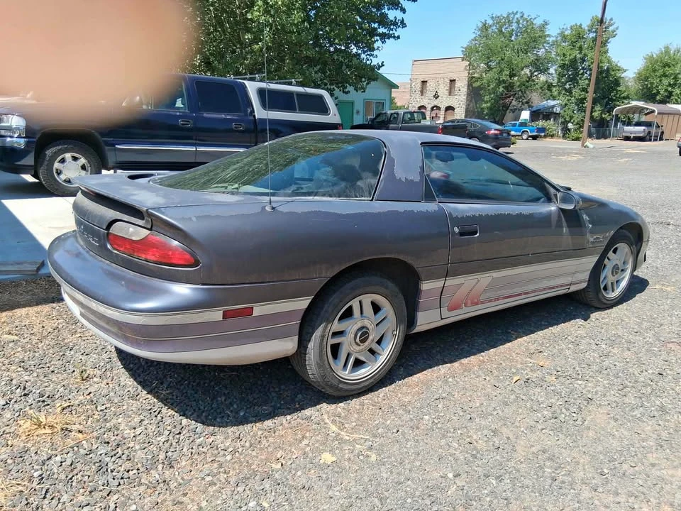 1994 Chevrolet Camaro 4th Gen - Image 2 of 3