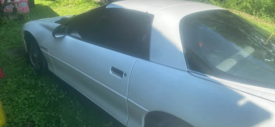 1994 Chevrolet Camaro 4th Gen - Image 2 of 5