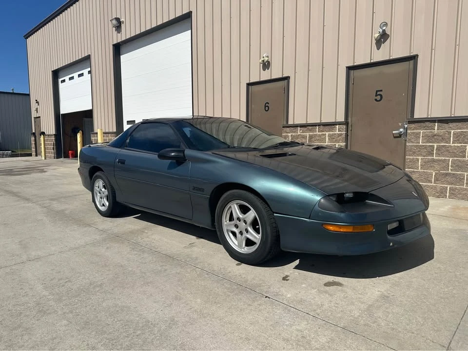 1994 Chevrolet Camaro 4th Gen - Image 4 of 9