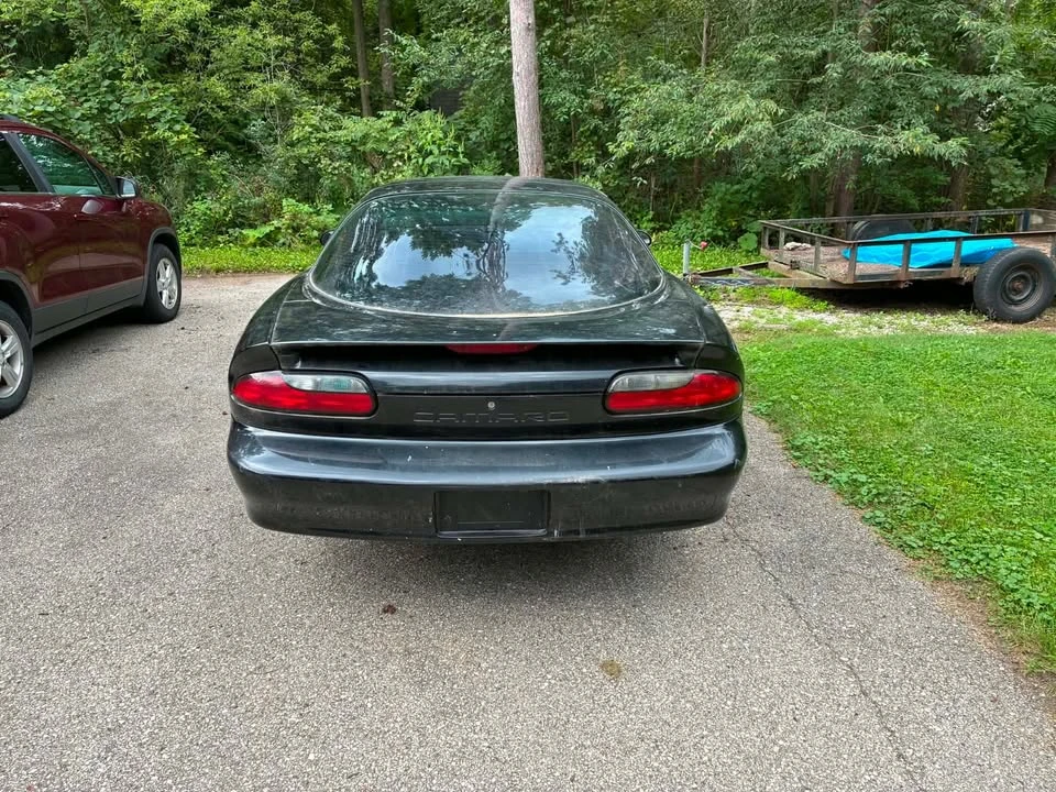 1994 Chevrolet Camaro 4th Gen - Image 2 of 9