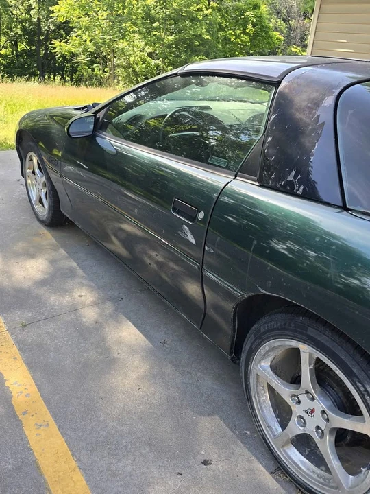 1994 Chevrolet Camaro 4th Gen - Image 2 of 6