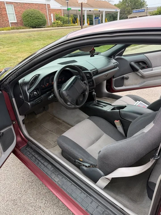 1994 Chevrolet Camaro 4th Gen - Image 6 of 9