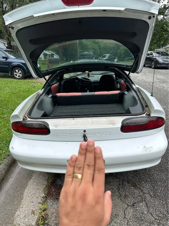 1994 Chevrolet Camaro 4th Gen - Image 8 of 13