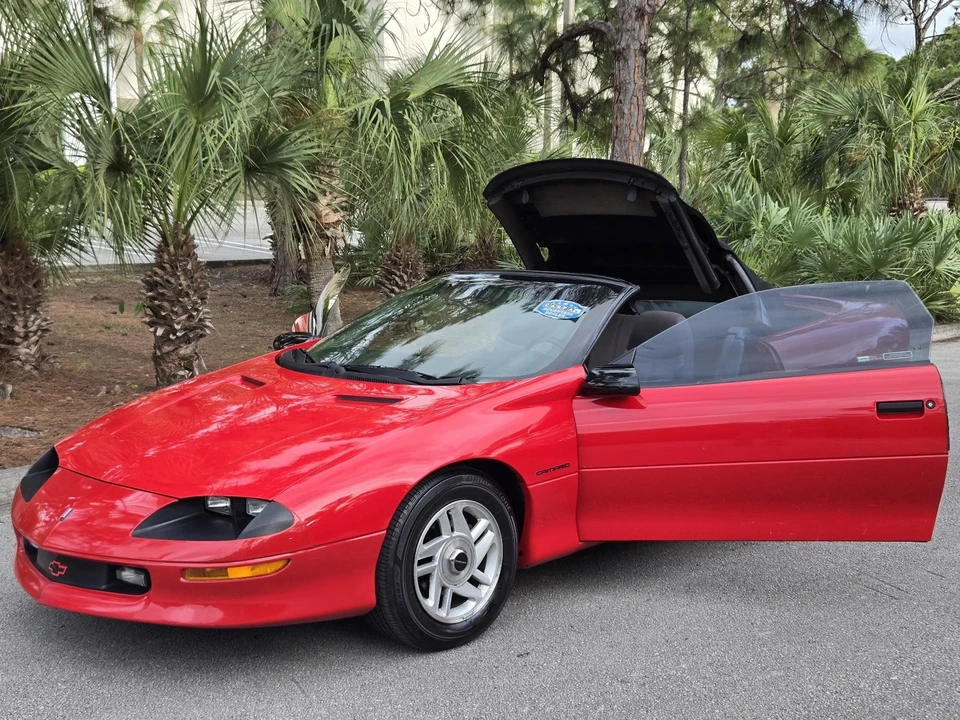 1994 Chevrolet Camaro 4th Gen - Image 13 of 31