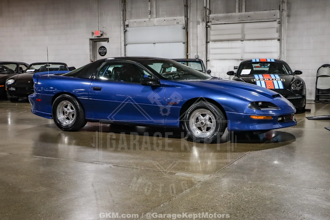 1994 Chevrolet - Image 13 of 31