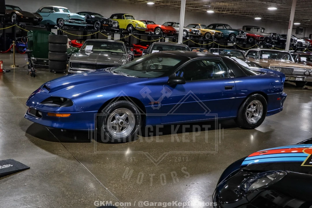 1994 Chevrolet - Image 5 of 31