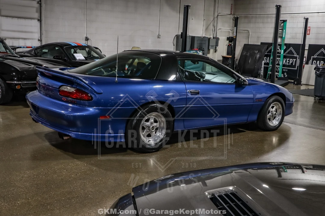 1994 Chevrolet - Image 10 of 31