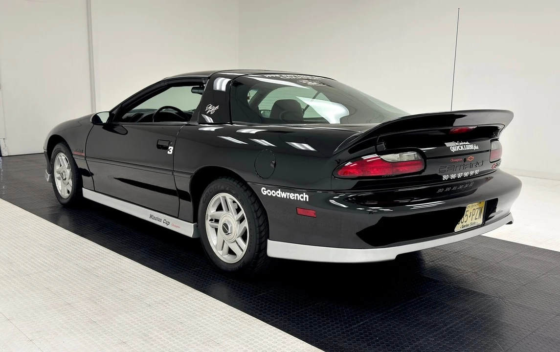1994 Chevrolet Camaro Z28 4th Gen - Image 4 of 31