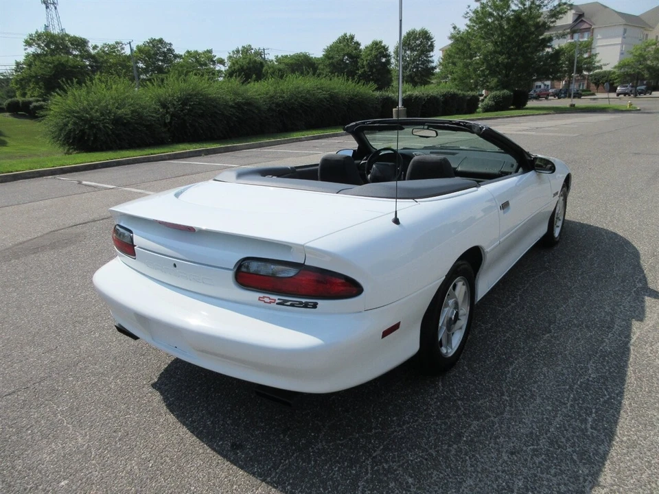 1994 Chevrolet Camaro Z28 4th Gen - Image 8 of 24