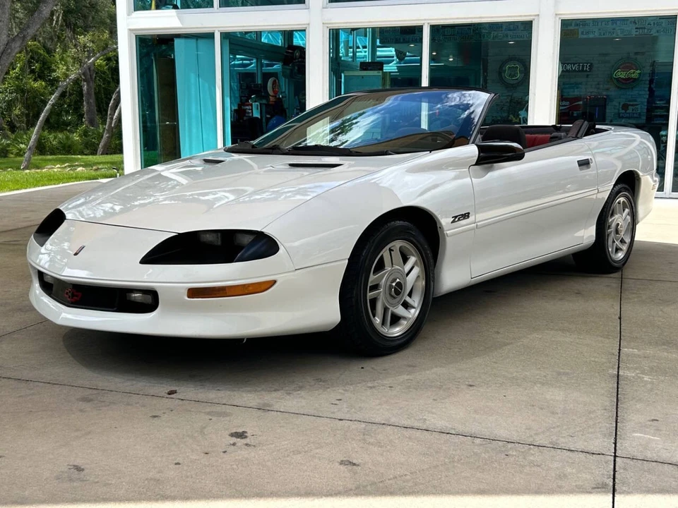 1994 Chevrolet - Image 9 of 31