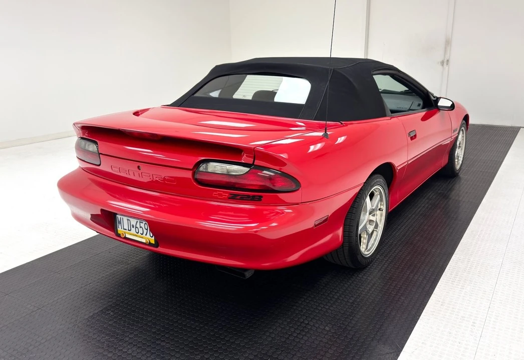 1994 Chevrolet Camaro Z28 4th Gen - Image 8 of 31