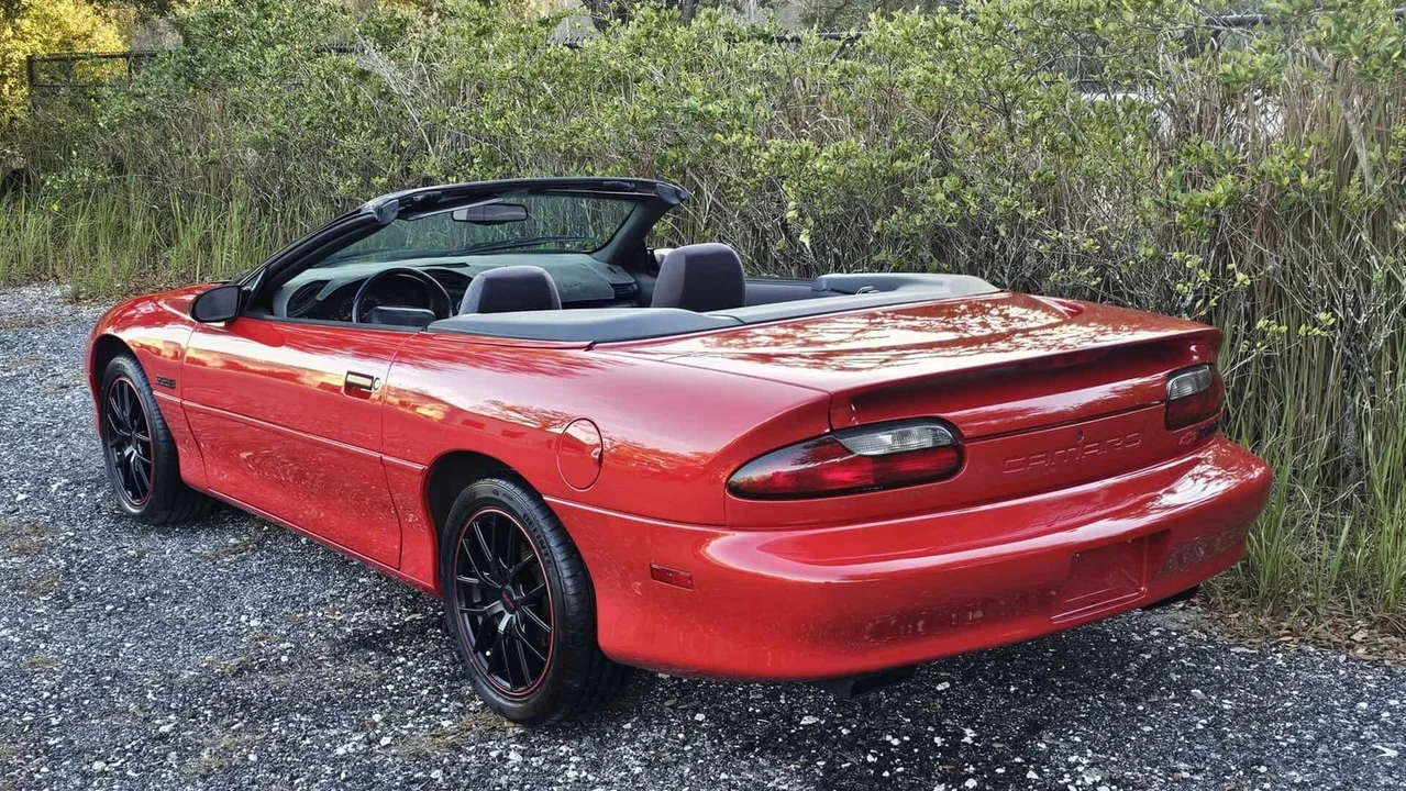 1994 Chevrolet Camaro Z28 4th Gen - Image 4 of 21