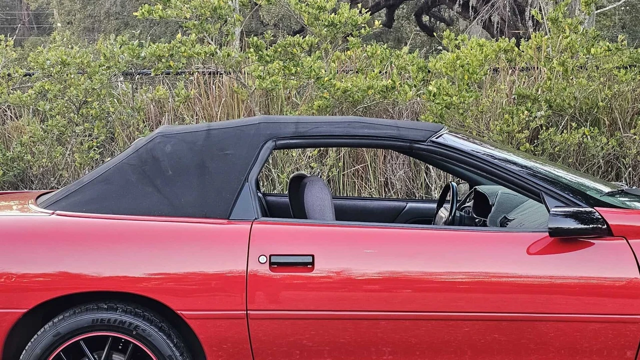 1994 Chevrolet Camaro Z28 4th Gen - Image 16 of 21