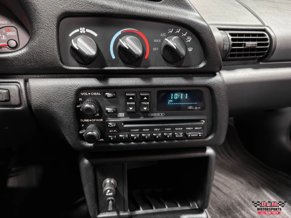 1994 Chevrolet - Image 19 of 31