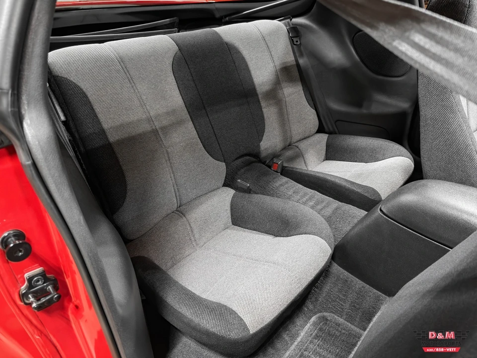 1994 Chevrolet - Image 24 of 31