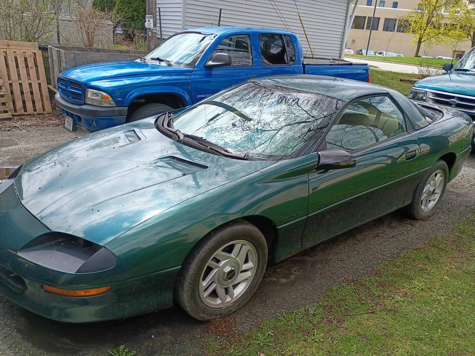 1994 Chevrolet Camaro 4th Gen - Image 2 of 5