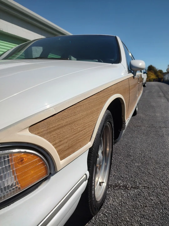 1994 Chevrolet Caprice - Image 5 of 21