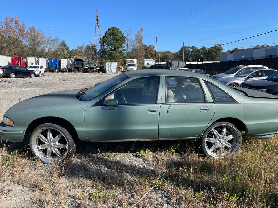 1994 Chevrolet Caprice - Image 3 of 7