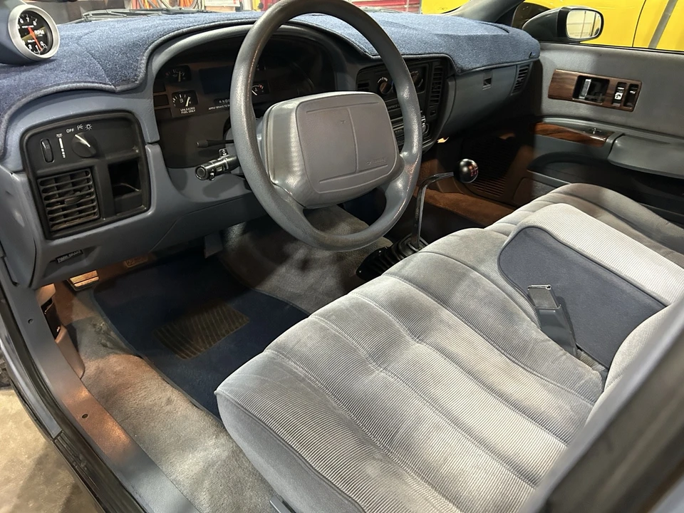 1994 Chevrolet Caprice - Image 11 of 14