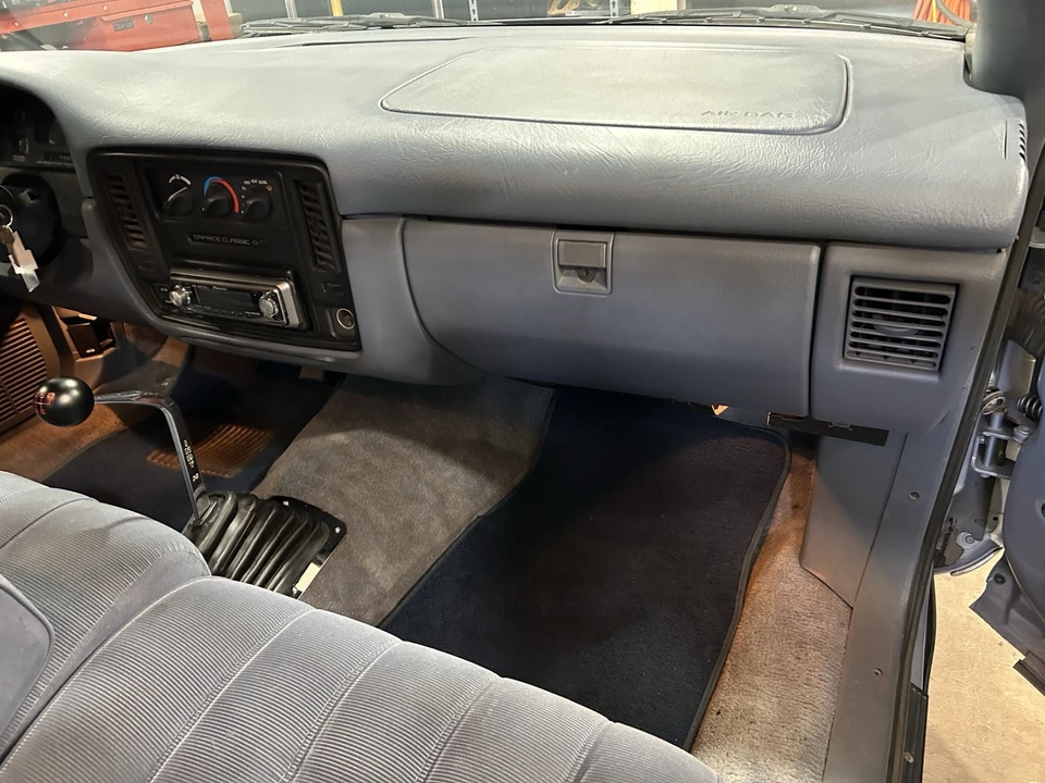 1994 Chevrolet Caprice - Image 13 of 14