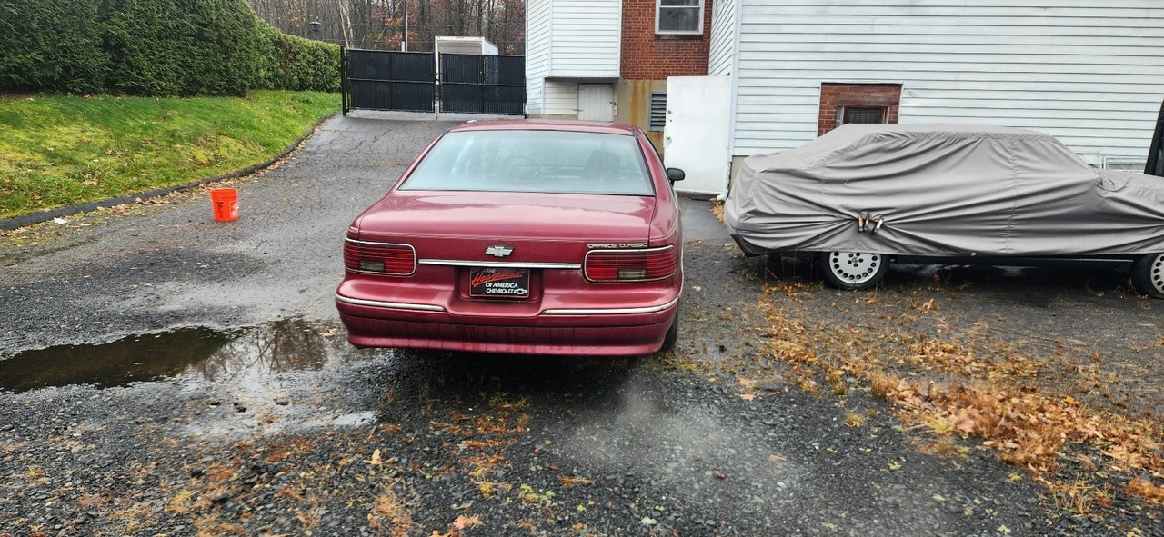 1994 Chevrolet Caprice - Image 2 of 12