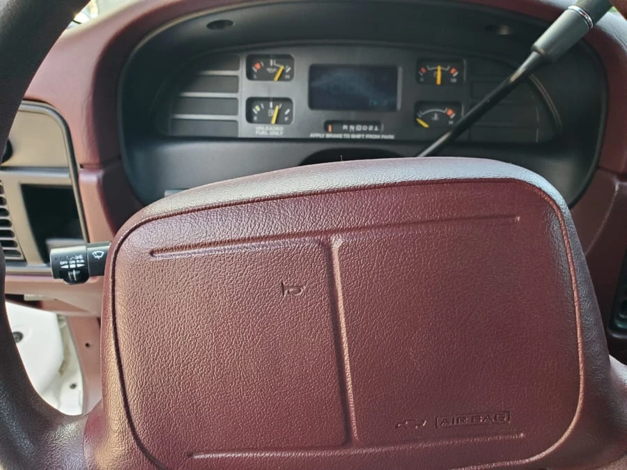 1994 Chevrolet Caprice - Image 2 of 7