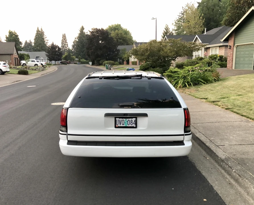 1994 Chevrolet Caprice - Image 14 of 31