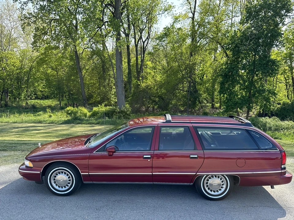 1994 Chevrolet Caprice - Image 7 of 31