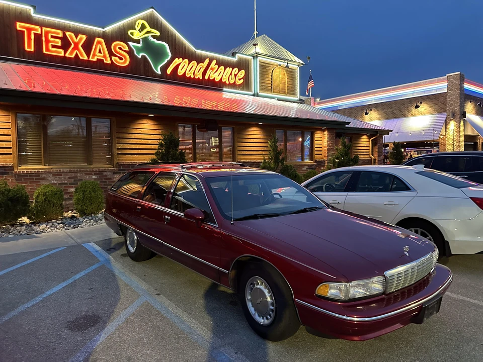 1994 Chevrolet Caprice - Image 15 of 31