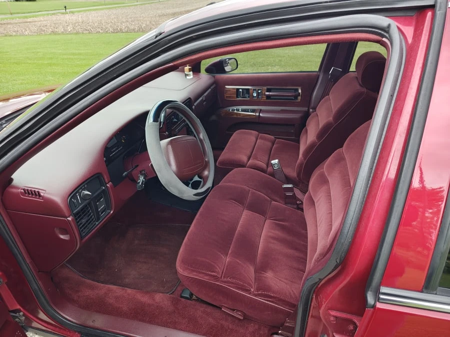 1994 Chevrolet Caprice - Image 7 of 19