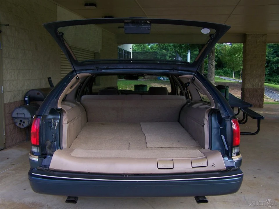 1994 Chevrolet Caprice - Image 12 of 24
