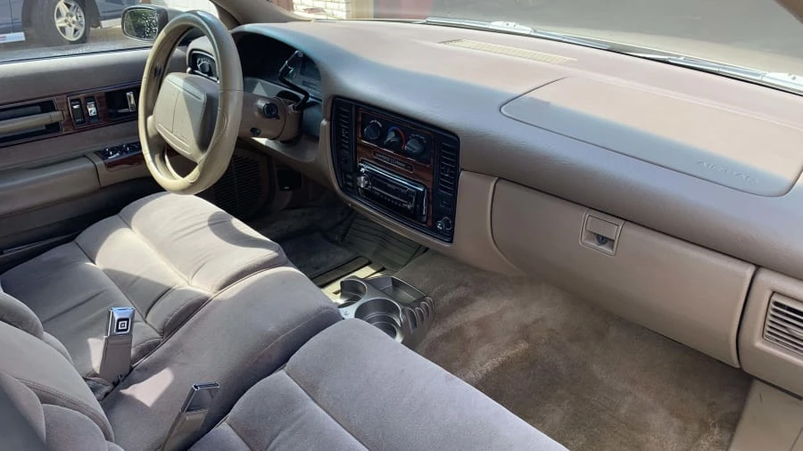 1994 Chevrolet Caprice - Image 3 of 12