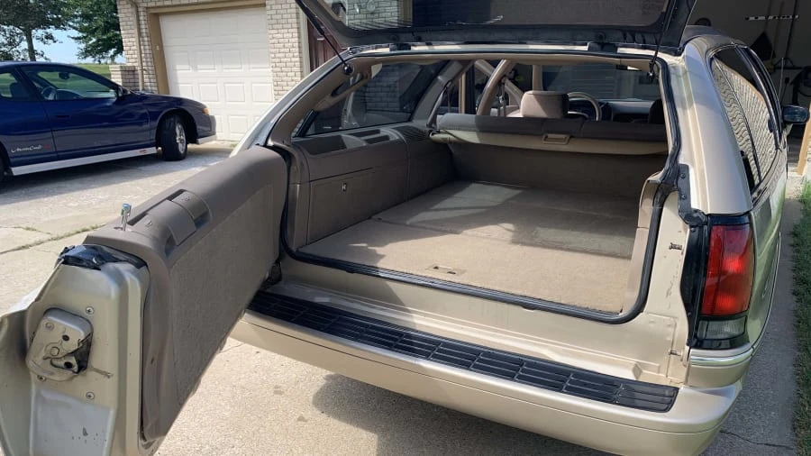 1994 Chevrolet Caprice - Image 6 of 12