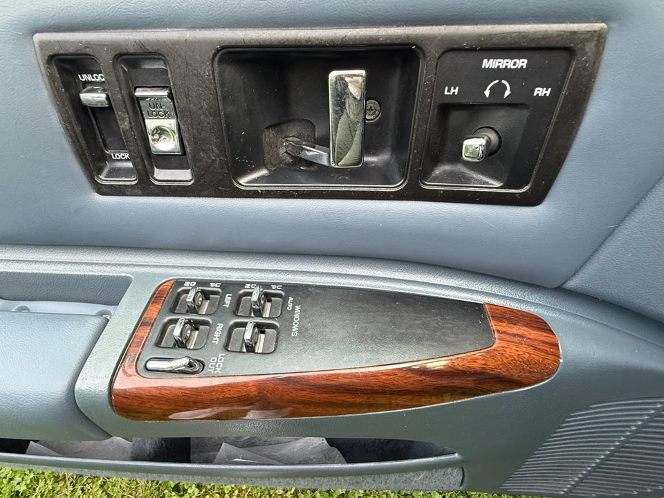 1994 Chevrolet Caprice - Image 19 of 26