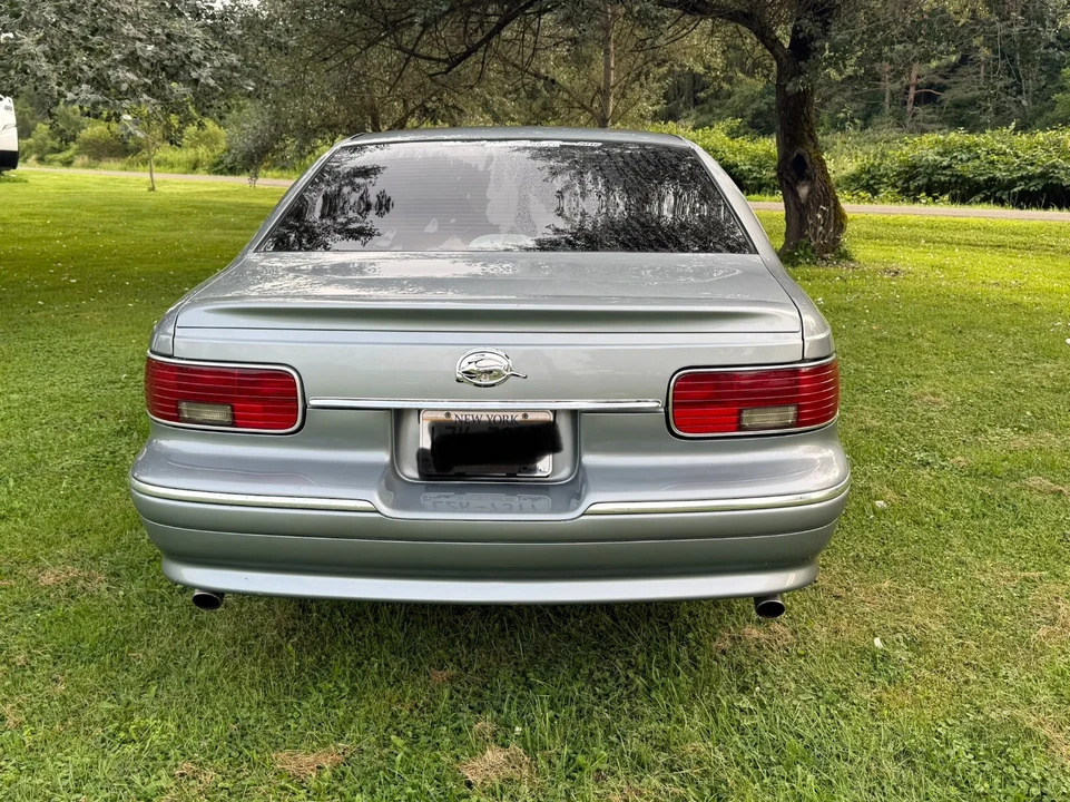 1994 Chevrolet Caprice - Image 6 of 26